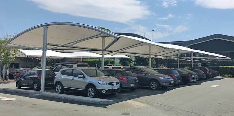 Why Car Parking Shades Are Essential in Abu Dhabi’s Hot Climate